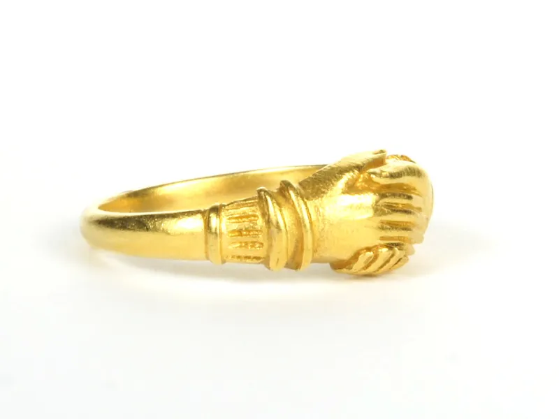Fede-Ring, gold, Seitenansicht von der anderen Seite